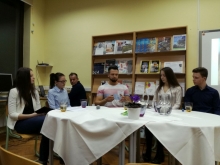 okrogla_miza_ASI2_2018_011