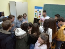 okrogla_miza_ASI2_2018_024