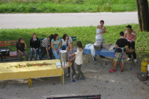 JESENSKO DRUŽENJE S ŠPORTNIMI IGRAMI V DD