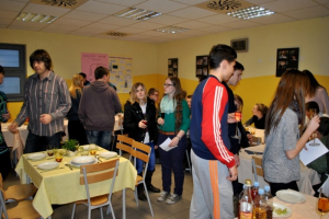 MEŠČANSKA VEČERJA TER ŽARGON IN KNJIŽNI JEZIK V MOJI STROKI