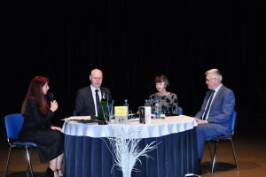 OKROGLA MIZA OB PROJEKTNIH DNEVIH