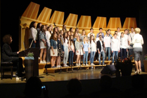 POMLADNA SANJARJENJA 2015