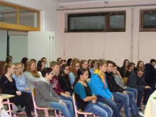 okrogla_miza_narat_nov_2015_010